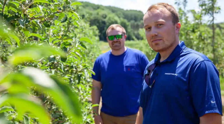 Read more about the article Two K Farms in Suttons Bay Named Best Cidery in United States